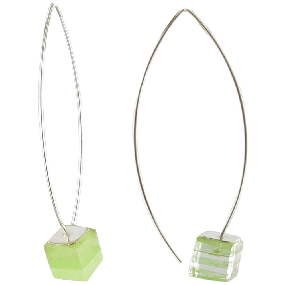 LES POULETTES BIJOUX Boucles d'Oreilles Cube en Argent et Feuilleté en Verre Vert