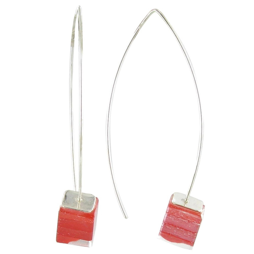 LES POULETTES BIJOUX V Boucles d'Oreilles Cube en Argent et Feuilleté en Verre Rouge
