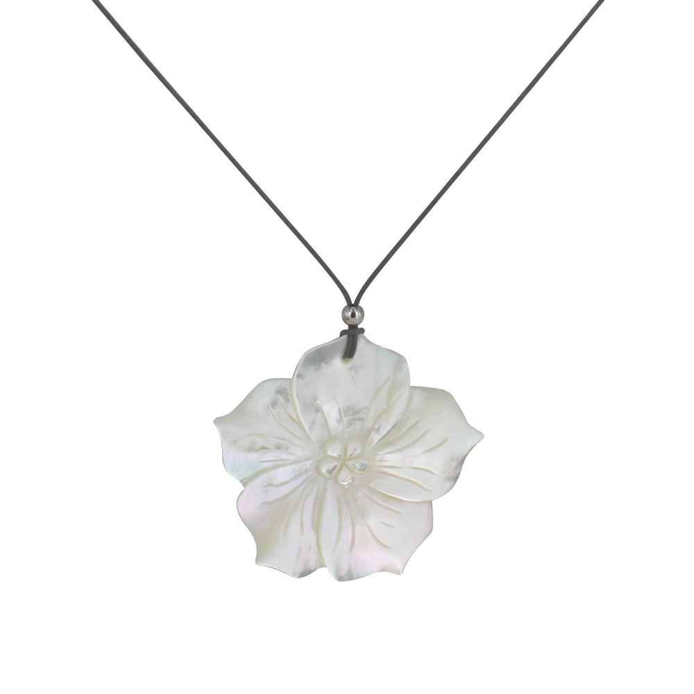 LES POULETTES BIJOUX Collier Grosse Fleur de Nacre Ivoire