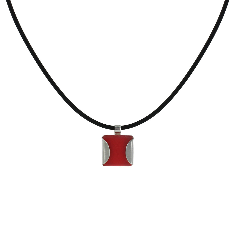 LES POULETTES BIJOUX Collier Lien Silicone Noir Pendentif Carré Silicone Couleurs In